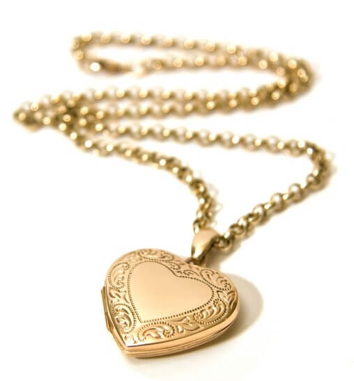 gold_heart_locket